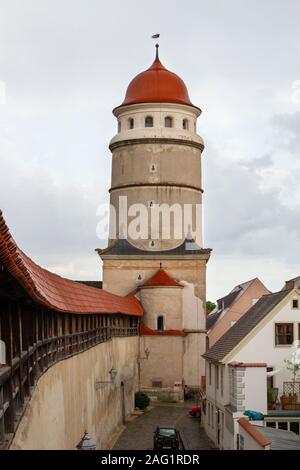 Löpsinger Tor, partie du mur de la ville de Nördlingen, Donau-Ries district, Swabia, Bavière, Allemagne. Banque D'Images