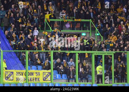 Arnhem, Pays-Bas. 25Th Dec 2019. GelreDome ARNHEM,, 17-12-2019, football, coupe KNVB Beker, néerlandais, de la saison 2019-2020, les partisans de l'ODIN 59 pendant le match Vitesse - ODIN 59 : Crédit Photos Pro/Alamy Live News Banque D'Images