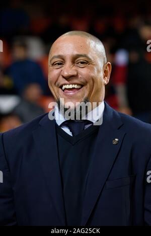 VALENCIA, Espagne - 15 déc : Roberto Carlos avant le match de la Liga entre le FC Valence et le Real Madrid CF a l'stade Mestalla le 15 décembre, 201 Banque D'Images