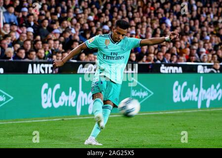 VALENCIA, Espagne - 15 déc : Rodrygo va joue en La Liga match entre Valence CF et Real Madrid CF à la Mestalla Stadium le 15 décembre 2019 Banque D'Images