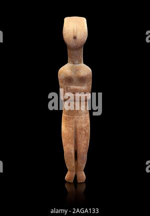 Figurine statue cycladique femelle avec bras croisés du Spedos Dokathismata et type. Au début de la période cycladique II (2800-3200) de Naxos. Archebactérie National Banque D'Images