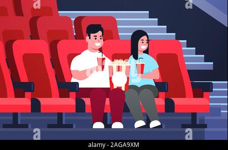 Gros couple watching film assis dans le cinéma avec pop-corn et cola poids homme femme date et avoir riant de nouveau télévision comédie d'illustration vectorielle horizontale pleine longueur Illustration de Vecteur