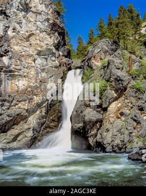 Crow Creek Falls dans l'Elkhorn montagnes près de Townsend, Montana Banque D'Images