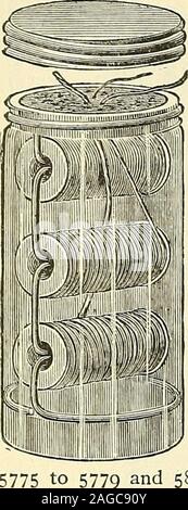. Catalogue de Sharp & Smith : importateurs, fabricants, grossistes et détaillants dans les instruments chirurgicaux, appareils difformité, membres artificiels, yeux artificiels, bas élastiques, treillis, de béquilles, de supports, et galvanique faradic batteries, etc., les appareils des chirurgiens de toute description. 5789 plate-forme. 573J-n. &Gt;x o. vVnitc soie torsadée, 4 tailles sur carte. 890 SHARP & SMITH, Chicago. P,^ ANIMAL BRUT LIGATURE. 5812 Cinq bobines de cour Animal brut 8 tailles de ligature par bobine de chaque taille de loc. d5S13 par ligature élastique chirurgicale supérieure chaîne les ligatures. 40 25. Mettre en place sur le verre, trois tiroirs Banque D'Images