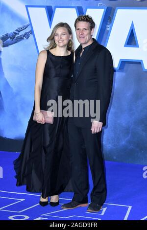 Londres, Royaume-Uni. Dec 18, 2019. La Jordanie Connell et James Cracknell assiste à la guerre des étoiles, la montée de Skywalker premiere, la neuvième tranche de la franchise Star Wars, au Cineworld Leicester Square Londres, ROYAUME UNI - 18 décembre 2019 Crédit : Nils Jorgensen/Alamy Live News Banque D'Images