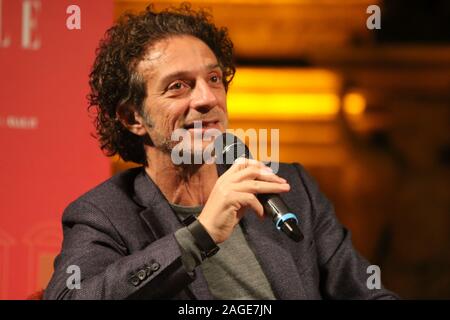 Caserta, Italie. Dec 18, 2019. FICARRA E PICONE, duo italien acteur comédien à 'Reggia Vanvitelliana', au cours de la kermesse 'MAESTRI ALLA REGGIA'. Dans photo Salvo Ficarra, acteur (Photo par Salvatore Esposito/Pacific Press) Credit : Pacific Press Agency/Alamy Live News Banque D'Images