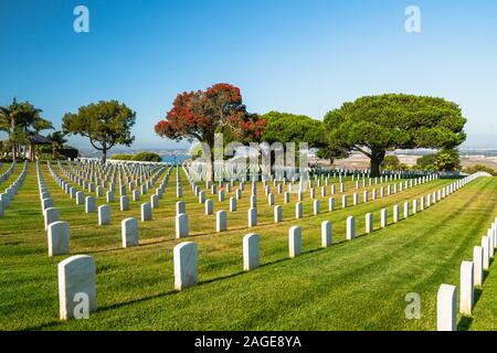 San Diego, Californie/USA - 13 août 2019 Fort Rosecrans National Cemetery, un cimetière militaire fédéral dans la ville de San Diego, en Californie. Banque D'Images