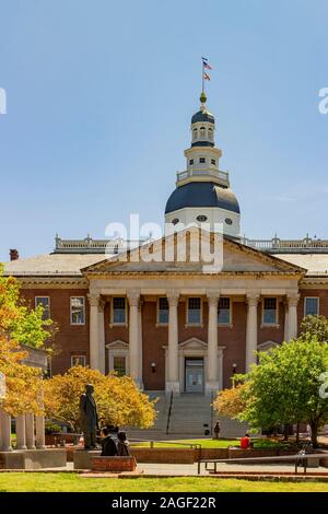 Annapolis, APR 24 : statue en face de la Maryland State House on APR 24, 2016 à Annapolis, USA Banque D'Images