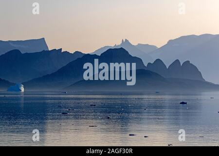 Scoresby Sund, le plus grand fiord Banque D'Images