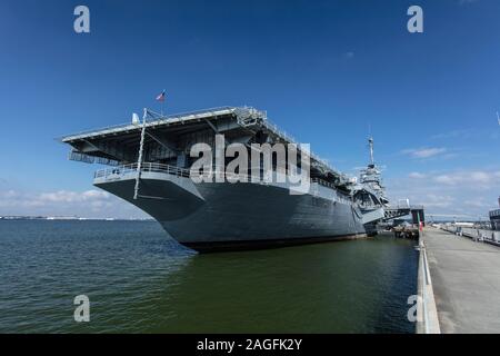 Charleston, South Carolina, United States, Novemner 2019, le USS Yorktown Banque D'Images