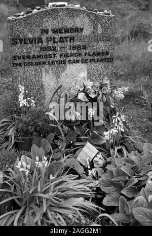 Tombe de Sylvia Plath, saint Thomas Becket et l'Apôtre Thomas Churchyard, Hepptonstall Banque D'Images