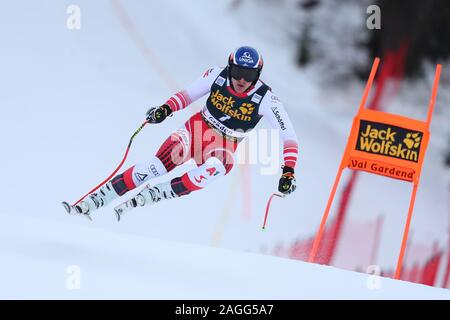 Matthias Mayer de l'Autriche au cours de l'AUDI FIS Coupe du Monde de descente de ski alpin le 19 décembre 2019 formation à Val Gardena, Italie. Banque D'Images