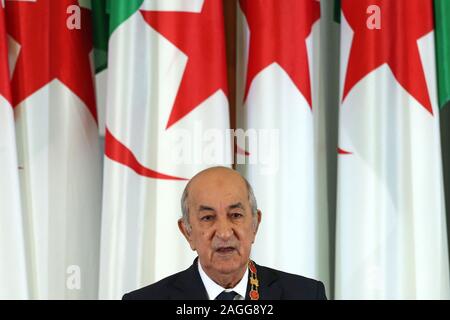 Alger, Algérie. Dec 19, 2019. Le président algérien Abdelmadjid Tebboune parle lors de son assermentation. Credit : Farouk Batiche/dpa/Alamy Live News Banque D'Images