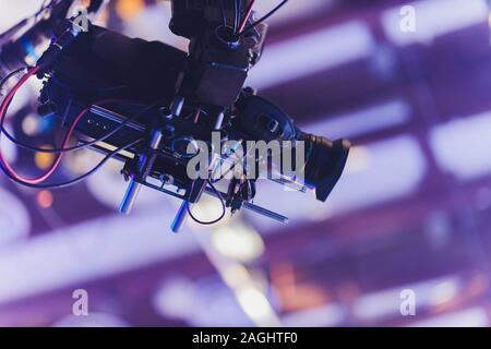 Grue télescopique avec une caméra vidéo Banque D'Images