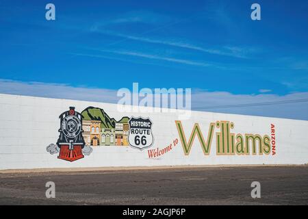 Williams, DEC 25 : Signe du panneau de bienvenue à Route 66 sur 25 déc 2017 à Williams, Arizona Banque D'Images