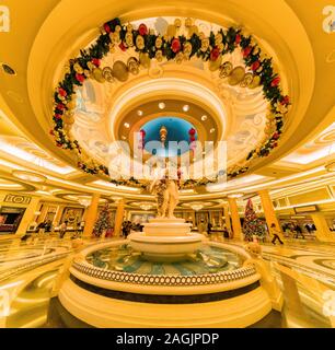 Las Vegas, DEC 25 : vue de l'intérieur de l'hôtel Caesars Palace le Déc 25, 2017 à Las Vegas, Nevada Banque D'Images