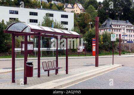 Station de bus de la ville de Glashutte dans Switzerland-Eastern les Monts Métallifères de Saxe district Banque D'Images