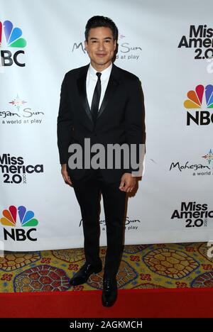 19 Décembre 2019 - Uncasville, CT - Mario Lopez. Concours Miss America 2020 Tapis Rouge arrivées au Mohegan Sun Casino Resort. (Crédit Image : © Mjt/AdMedia via Zuma sur le fil) Banque D'Images