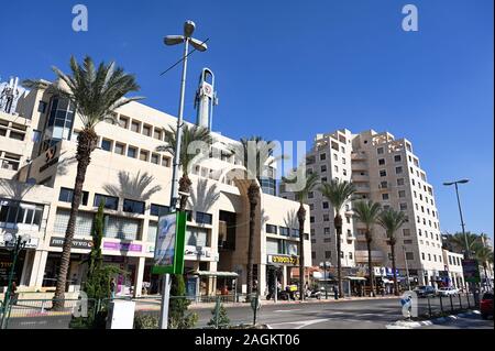 Rue Ahuza, Ra'anana, Israel, HaSharon Banque D'Images