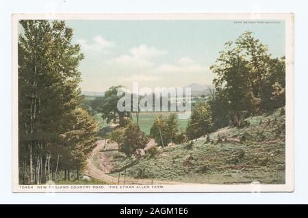 Numéro de série de carte postale : 70464 a continué la série 14000. 70000 série émise avec de grandes lacunes dans la numérotation, peuvent expliquer certaines cartes non numérotées. ; New England Country Road, Burlington (Vermont) Banque D'Images