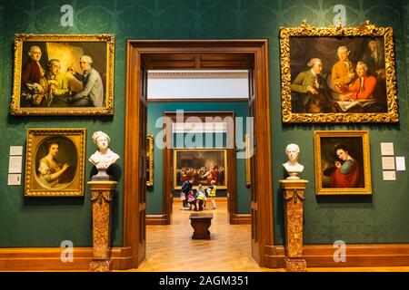 L'Angleterre, Londres, Trafalgar Square, National Portrait Gallery, vue intérieure Banque D'Images