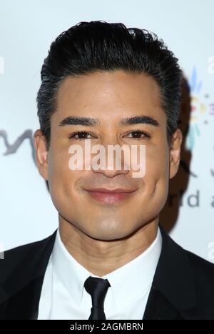 19 Décembre 2019 - Uncasville, CT - Mario Lopez. Concours Miss America 2020 Tapis Rouge arrivées au Mohegan Sun Casino Resort. Crédit photo : MJT/AdMedia /MediaPunch Banque D'Images