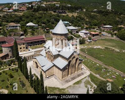 Vue aérienne de l'église de la Transfiguration. Monastère de Samtavro a vivant pilier et la particule des reliques des deux saints de la République 13 Fa Banque D'Images