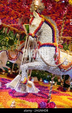 Sculptures florales de Preston Bailey dans l'atrium de l'hôtel Wynn Las Vegas, Las Vegas, Nevada, États-Unis Banque D'Images