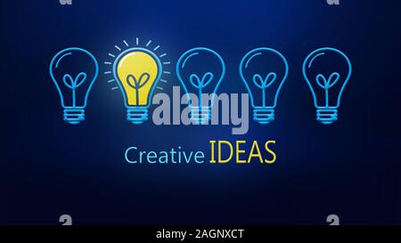 Des idées créatives et une lumière électrique ampoules comme un concept du nouveau fond bleu Banque D'Images