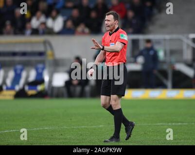 Berlin, Allemagne. 18Th Oct 2019. firo : 20.12.2019, football, 1.Bundesliga, la saison 2019/2020, TSG Hoffenheim - Borussia Dortmund BVB, 2 : 1 arbitre Felix ZWAYER, geste | Conditions de crédit dans le monde entier : dpa/Alamy Live News Banque D'Images