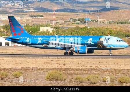 Tenerife, Espagne - 23 novembre 2019 : Bruxelles A330 à l'aéroport de Tenerife Sud. Banque D'Images