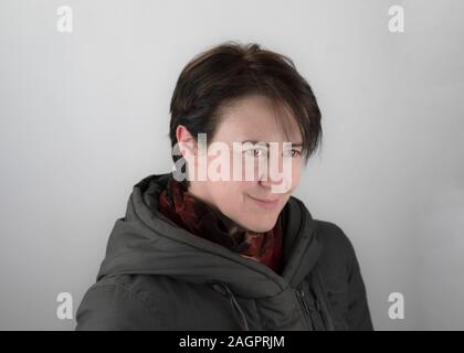 Portrait of a middle-aged woman in winter Banque D'Images