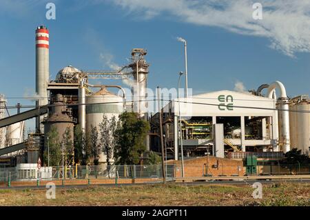 Usine de cellulose, San Juan del Puerto, province de Huelva, Andalousie, Espagne, Europe. Banque D'Images