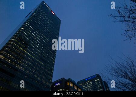 HSBC et siège de Citi à Noël à Canary Wharf dans le Docklands Banque D'Images