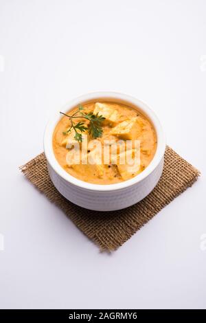 Le paneer Korma, Kurma ou Quorma est une recette populaire indienne de plat principal, faite à partir de fromage cottage avec curry fait de caillé, noix de coco et noix de cajou Banque D'Images