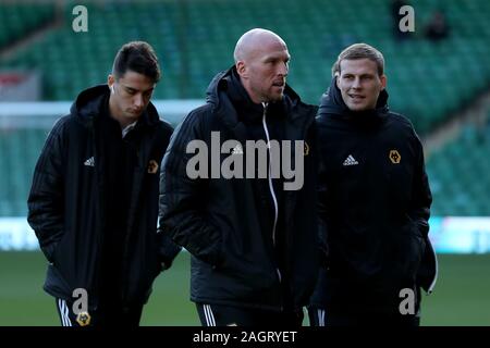 Norwich, Royaume-Uni. Dec 21, 2019. English Premier League, Wolverhampton Wanderers contre Norwich, John Ruddy de Wolverhampton Wanderers arrive à Carrow Road - strictement usage éditorial uniquement. Pas d'utilisation non autorisée avec l'audio, vidéo, données, listes de luminaire, club ou la Ligue de logos ou services 'live'. En ligne De-match utilisation limitée à 120 images, aucune émulation. Aucune utilisation de pari, de jeux ou d'un club ou la ligue/player Crédit : publications Plus Sport Action Images/Alamy Live News Banque D'Images