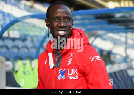 HUDDERSFIELD, ANGLETERRE - 21 décembre Albert Adomah (37) La forêt de Nottingham au cours de la Sky Bet Championship match entre Huddersfield Town et Nottingham Forest à la John Smith's Stadium, Huddersfield le samedi 21 décembre 2019. (Crédit : Jon Hobley | MI News) photographie peut uniquement être utilisé pour les journaux et/ou magazines fins éditoriales, licence requise pour l'usage commercial Crédit : MI News & Sport /Alamy Live News Banque D'Images