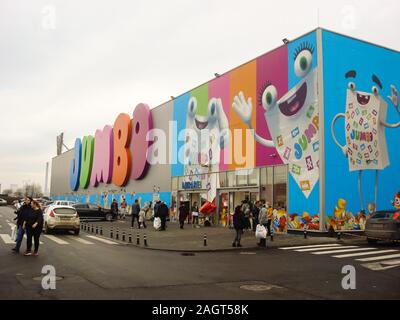 Le centre commercial Jumbo. Magasin de jouets. Grand panneau, le logo de Jumbo Store à Bucarest, Roumanie, 2019 Banque D'Images