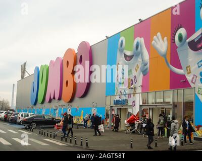 Le centre commercial Jumbo. Magasin de jouets. Grand panneau, le logo de Jumbo Store à Bucarest, Roumanie, 2019 Banque D'Images