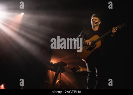 Mantova, Italie. 18Th Oct, 2019. Au cours de Nek Nek - Il mio gioco preferito Tour à l'Arena de Grana Padano Mantova, Italie, 20 Décembre 2019 : Crédit Photo Agency indépendante/Alamy Live News Banque D'Images