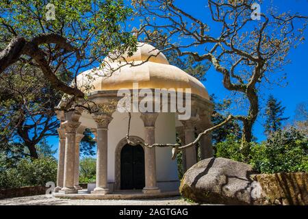 SINTRA, PORTUGAL - Mai 2018 : Jardins de Pena Park à la municipalité de Sintra Banque D'Images