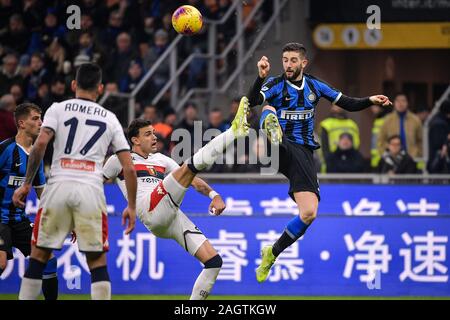 Milan, Italie. Dec 21, 2019. Roberto Gagliardini de Internazionale FC au cours de la Serie A match entre l'Inter Milan et Gênes au Stadio San Siro, Milan, Italie le 21 décembre 2019. Photo par Mattia Ozbot. Usage éditorial uniquement, licence requise pour un usage commercial. Aucune utilisation de pari, de jeux ou d'un seul club/ligue/dvd publications. Credit : UK Sports Photos Ltd/Alamy Live News Banque D'Images