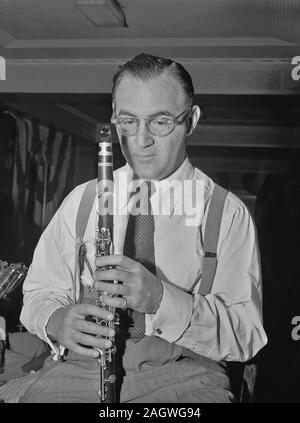 Portrait de Benny Goodman, 400 Restaurant, New York, N.Y., ca. Juillet 1946 Banque D'Images