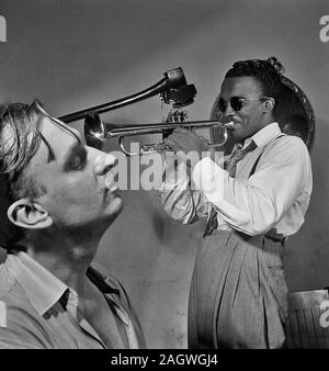 Portrait d'Howard McGhee et brique Fleagle, New York, N.Y., ca. 1947 sept. Banque D'Images