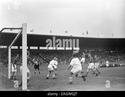 27 septembre 1947 - 1940 - Football Match contre Zeeburgia / VSV VSV pour fins d'escarmouche Banque D'Images