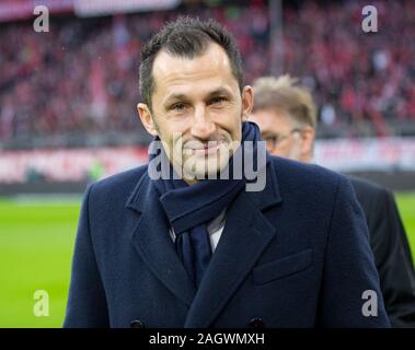 Munich, Allemagne. Dec 21, 2019. Directeur sportif Hasan Salihamidzic (FC Bayern Munich) GES/football/1.Bundesliga : le Bayern Munich - VfL Wolfsburg, 21.12.2019 Football/soccer : 1.Bundesliga : le Bayern Munich vs VfL Wolfsburg, Munich, le 21 décembre 2019 | Conditions de crédit dans le monde entier : dpa/Alamy Live News Banque D'Images