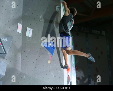 TOULOUSE, FRANCE - 28 NOV 2019 : Nathaniel Coleman au cours de la qualification des hommes de l'Escalade Escalade Sports Tournoi de Qualification Olympique de combiné à Toulouse, France (Photo crédit : Mickael Chavet) Banque D'Images