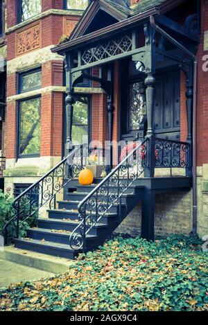 Grande maison de famille dans la région de West Fullerton Avenue, Lincoln Park, Côté Nord, Chicago, Illinois, États-Unis Banque D'Images