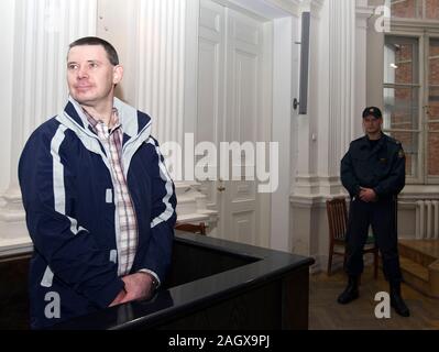 Real I.R.A états Michael Campbell qui se présentent au tribunal à Vilnius la tentative d'acheter des armes des agents de sécurité en 2007. Banque D'Images