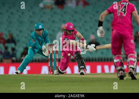 Sydney, Australie. Dec 22, 2019. Sixers Sydney dvd Josh Philippe chauve-souris pendant le Big Bash de cricket entre Sydney et Brisbane Sixers de chaleur à Sydney Cricket Ground, Sydney, Australie, le 22 décembre 2019. Photo de Peter Dovgan. Credit : UK Sports Photos Ltd/Alamy Live News Banque D'Images